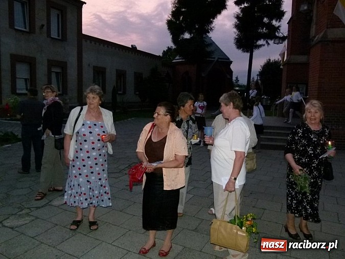 Zdjęcie w galerii na portalu naszraciborz.pl: Wieczór świętojański na Ostrogu wiadomości z regionu