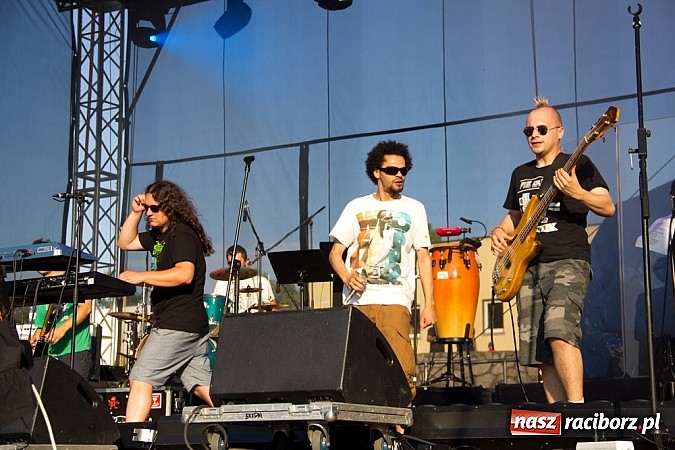 Zdjęcie w galerii na portalu naszraciborz.pl: Raggafaya na Dniach Raciborza wiadomości z regionu