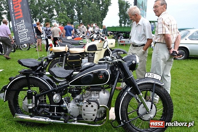Zdjęcie w galerii na portalu naszraciborz.pl: Jaguar MK 2 z 1967 roku najpiękniejszym oldtimerem zlotu w Zabełkowie wiadomości z regionu
