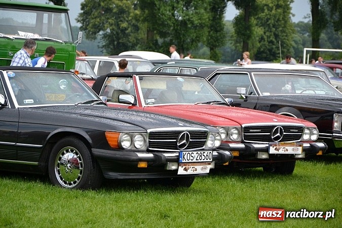 Zdjęcie w galerii na portalu naszraciborz.pl: Jaguar MK 2 z 1967 roku najpiękniejszym oldtimerem zlotu w Zabełkowie wiadomości z regionu