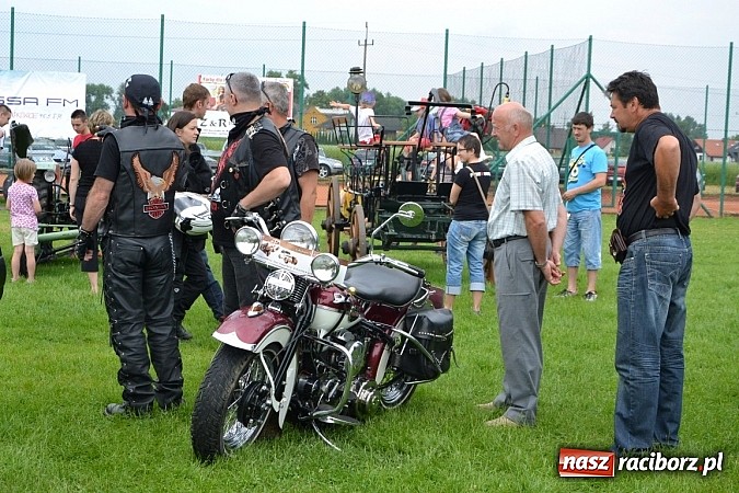 Zdjęcie w galerii na portalu naszraciborz.pl: Jaguar MK 2 z 1967 roku najpiękniejszym oldtimerem zlotu w Zabełkowie wiadomości z regionu