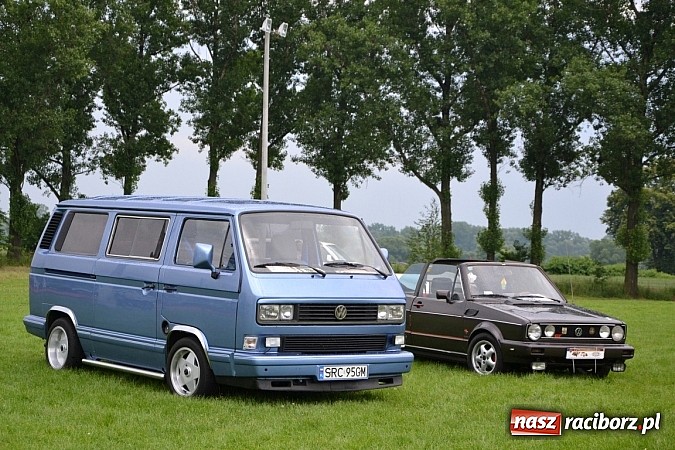 Zdjęcie w galerii na portalu naszraciborz.pl: Jaguar MK 2 z 1967 roku najpiękniejszym oldtimerem zlotu w Zabełkowie wiadomości z regionu