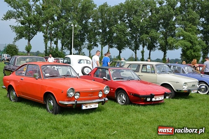 Zdjęcie w galerii na portalu naszraciborz.pl: Jaguar MK 2 z 1967 roku najpiękniejszym oldtimerem zlotu w Zabełkowie wiadomości z regionu