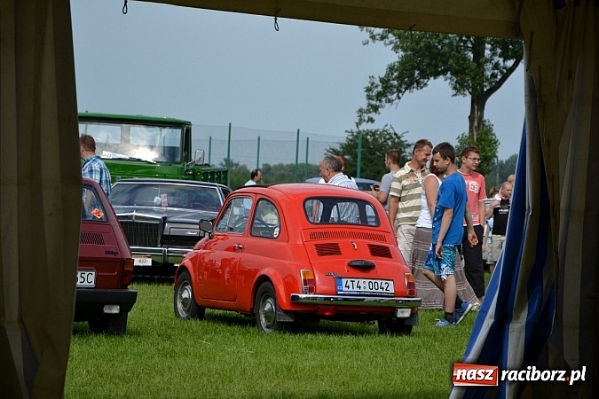 Zdjęcie w galerii na portalu naszraciborz.pl: Jaguar MK 2 z 1967 roku najpiękniejszym oldtimerem zlotu w Zabełkowie wiadomości z regionu