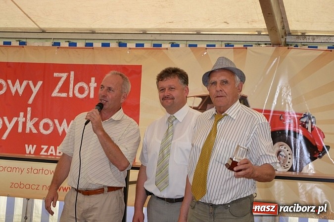 Zdjęcie w galerii na portalu naszraciborz.pl: Jaguar MK 2 z 1967 roku najpiękniejszym oldtimerem zlotu w Zabełkowie wiadomości z regionu