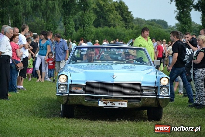 Zdjęcie w galerii na portalu naszraciborz.pl: Jaguar MK 2 z 1967 roku najpiękniejszym oldtimerem zlotu w Zabełkowie wiadomości z regionu