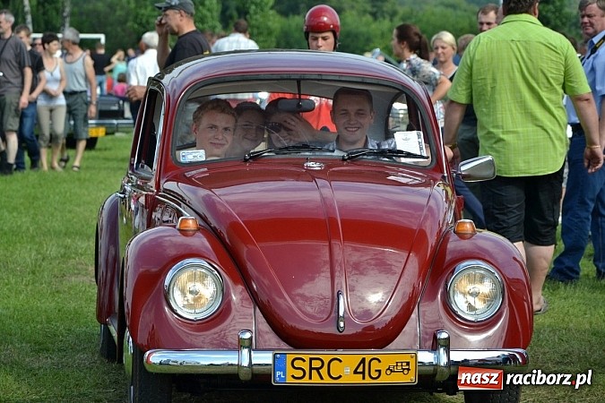 Zdjęcie w galerii na portalu naszraciborz.pl: Jaguar MK 2 z 1967 roku najpiękniejszym oldtimerem zlotu w Zabełkowie wiadomości z regionu