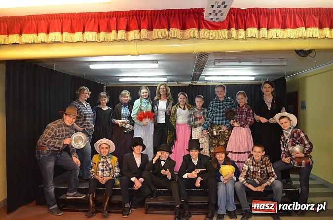 Zdjęcie w galerii na portalu naszraciborz.pl: Zwycięski film SP 1 na Ostrogu wiadomości z regionu