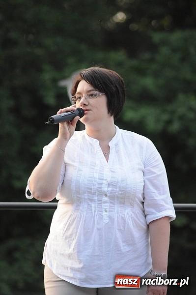 Zdjęcie w galerii na portalu naszraciborz.pl: Noc Świętojańska w parku w Kornicach wiadomości z regionu