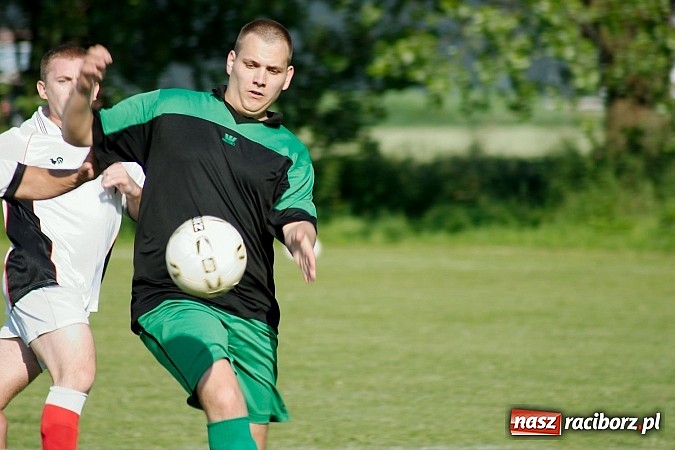Zdjęcie w galerii na portalu naszraciborz.pl: Bieńkowice pokonały rezerwy Gaszowic wiadomości z regionu