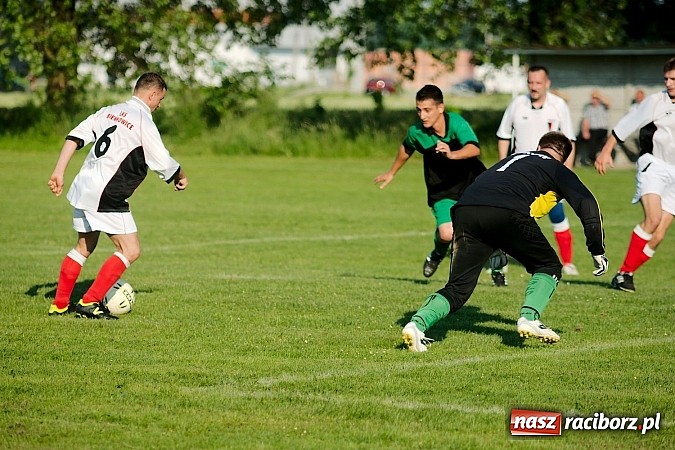 Zdjęcie w galerii na portalu naszraciborz.pl: Bieńkowice pokonały rezerwy Gaszowic wiadomości z regionu
