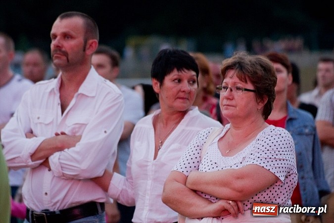Zdjęcie w galerii na portalu naszraciborz.pl: Ray Wilson z Genesis dał dobry koncert, ale nie przyciągnął tłumów wiadomości z regionu
