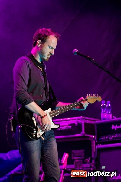Zdjęcie w galerii na portalu naszraciborz.pl: Ray Wilson z Genesis dał dobry koncert, ale nie przyciągnął tłumów wiadomości z regionu
