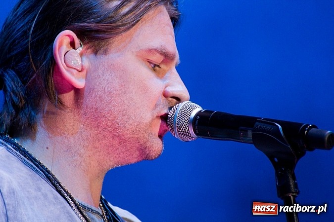 Zdjęcie w galerii na portalu naszraciborz.pl: Ray Wilson z Genesis dał dobry koncert, ale nie przyciągnął tłumów wiadomości z regionu