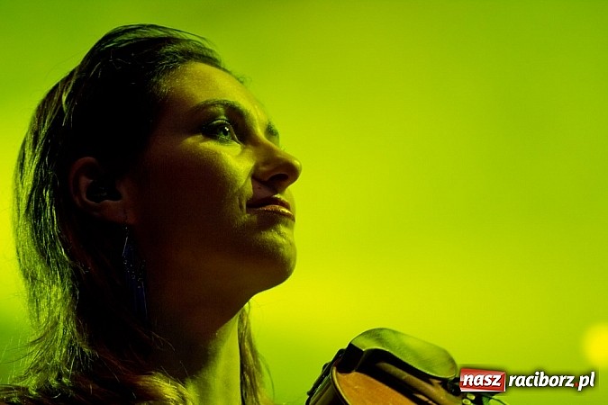 Zdjęcie w galerii na portalu naszraciborz.pl: Ray Wilson z Genesis dał dobry koncert, ale nie przyciągnął tłumów wiadomości z regionu