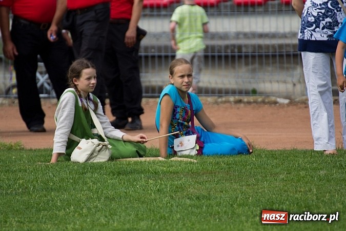 Zdjęcie w galerii na portalu naszraciborz.pl: Dzieci bawiły się z Majką Jeżowską wiadomości z regionu