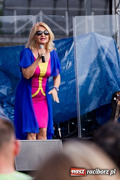 Zdjęcie w galerii na portalu naszraciborz.pl: Dzieci bawiły się z Majką Jeżowską wiadomości z regionu