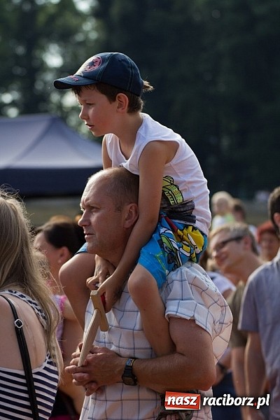 Zdjęcie w galerii na portalu naszraciborz.pl: Dzieci bawiły się z Majką Jeżowską wiadomości z regionu