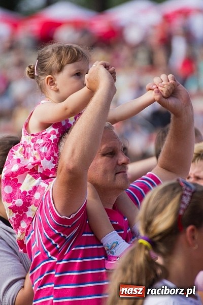 Zdjęcie w galerii na portalu naszraciborz.pl: Dzieci bawiły się z Majką Jeżowską wiadomości z regionu