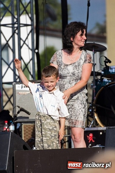 Zdjęcie w galerii na portalu naszraciborz.pl: Dzieci bawiły się z Majką Jeżowską wiadomości z regionu