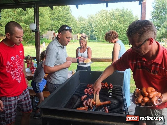 Zdjęcie w galerii na portalu naszraciborz.pl: Łamatorzy na pikniku zakończyli sezon wiadomości z regionu