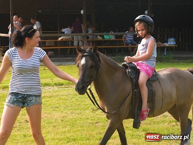 Zdjęcie w galerii na portalu naszraciborz.pl: Łamatorzy na pikniku zakończyli sezon wiadomości z regionu