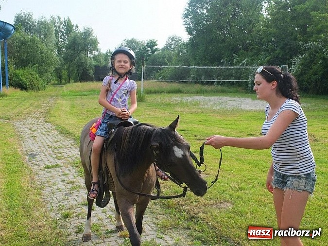Zdjęcie w galerii na portalu naszraciborz.pl: Łamatorzy na pikniku zakończyli sezon wiadomości z regionu