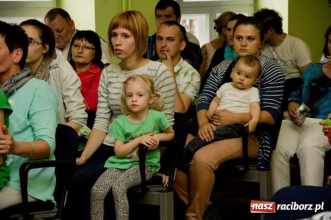 Zdjęcie w galerii na portalu naszraciborz.pl: W MDK-u podsumowali rok szkolny wiadomości z regionu