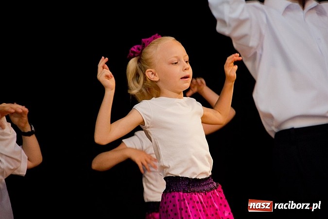 Zdjęcie w galerii na portalu naszraciborz.pl: W MDK-u podsumowali rok szkolny wiadomości z regionu