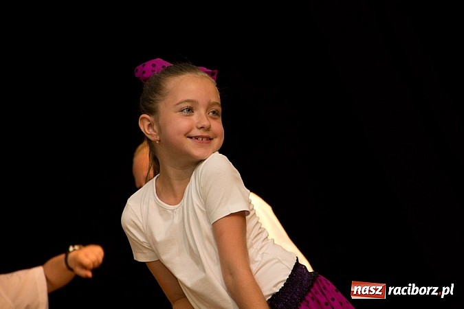 Zdjęcie w galerii na portalu naszraciborz.pl: W MDK-u podsumowali rok szkolny wiadomości z regionu