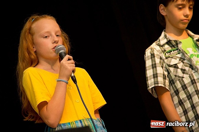 Zdjęcie w galerii na portalu naszraciborz.pl: W MDK-u podsumowali rok szkolny wiadomości z regionu