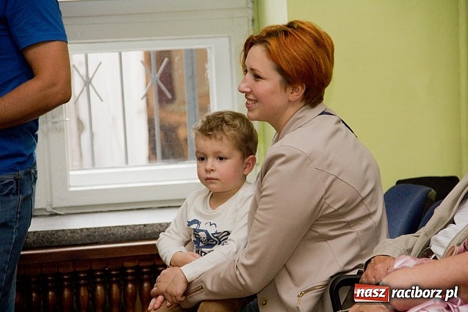 Zdjęcie w galerii na portalu naszraciborz.pl: W MDK-u podsumowali rok szkolny wiadomości z regionu