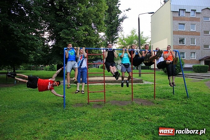 Zdjęcie w galerii na portalu naszraciborz.pl: Młodzi z pasją. Czy w Raciborzu powstanie Street Workout Park? wiadomości z regionu