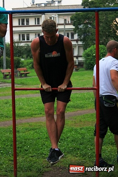 Zdjęcie w galerii na portalu naszraciborz.pl: Młodzi z pasją. Czy w Raciborzu powstanie Street Workout Park? wiadomości z regionu