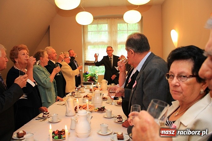 Zdjęcie w galerii na portalu naszraciborz.pl: 50 lat minęło... Wspaniały jubileusz w USC wiadomości z regionu