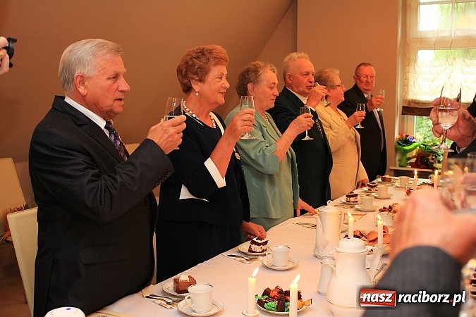 Zdjęcie w galerii na portalu naszraciborz.pl: 50 lat minęło... Wspaniały jubileusz w USC wiadomości z regionu