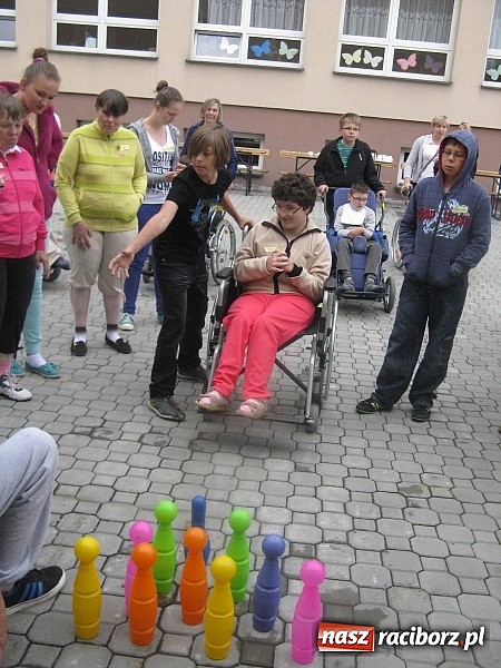 Zdjęcie w galerii na portalu naszraciborz.pl: Szkolna paraolimpiada w Krzyżanowicach wiadomości z regionu