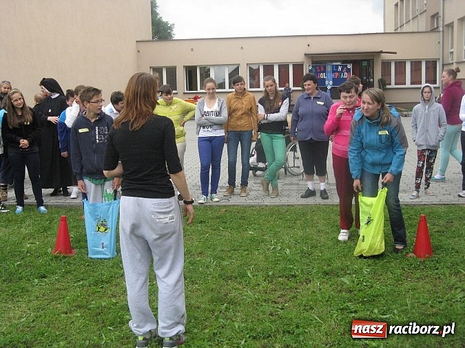 Zdjęcie w galerii na portalu naszraciborz.pl: Szkolna paraolimpiada w Krzyżanowicach wiadomości z regionu