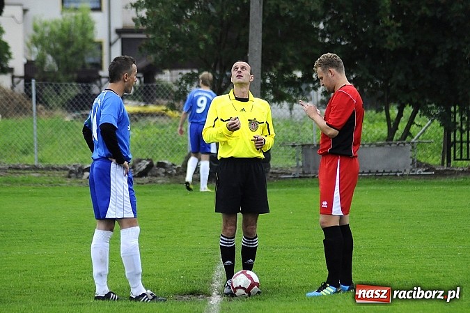 Zdjęcie w galerii na portalu naszraciborz.pl: Mocne zakończenie sezonu w Krzyżanowicach: gole, kartki i emocje wiadomości z regionu