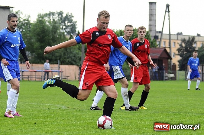 Zdjęcie w galerii na portalu naszraciborz.pl: Mocne zakończenie sezonu w Krzyżanowicach: gole, kartki i emocje wiadomości z regionu