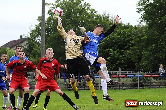 Zdjęcie w galerii na portalu naszraciborz.pl: Mocne zakończenie sezonu w Krzyżanowicach: gole, kartki i emocje wiadomości z regionu
