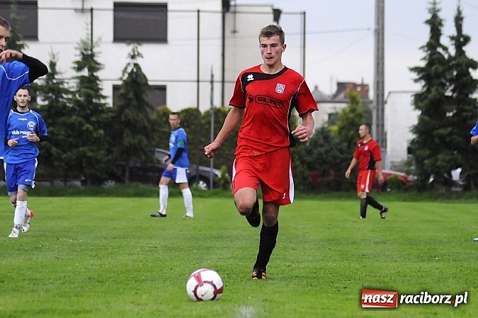 Zdjęcie w galerii na portalu naszraciborz.pl: Mocne zakończenie sezonu w Krzyżanowicach: gole, kartki i emocje wiadomości z regionu