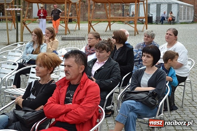 Zdjęcie w galerii na portalu naszraciborz.pl: Musica Cantuaris zabrzmiała na Zamku wiadomości z regionu