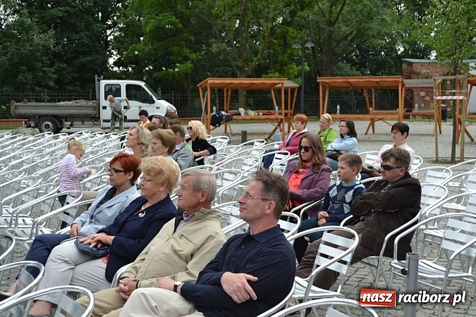 Zdjęcie w galerii na portalu naszraciborz.pl: Musica Cantuaris zabrzmiała na Zamku wiadomości z regionu