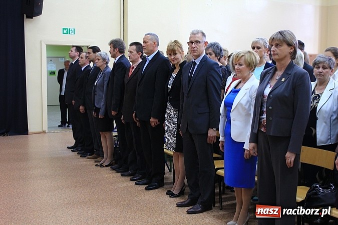 Zdjęcie w galerii na portalu naszraciborz.pl: Zakończenie roku szkolnego w SP nr 4. Wyrożniono najlepszych uczniów wiadomości z regionu