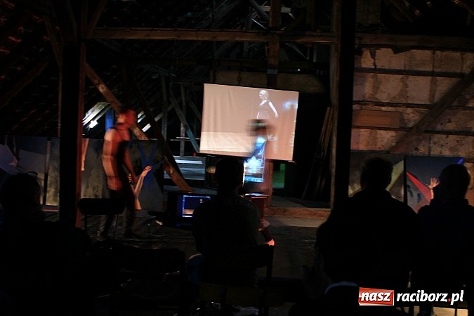 Zdjęcie w galerii na portalu naszraciborz.pl: Studenci bronili swoich prac dyplomowych wiadomości z regionu