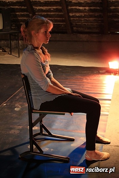 Zdjęcie w galerii na portalu naszraciborz.pl: Studenci bronili swoich prac dyplomowych wiadomości z regionu