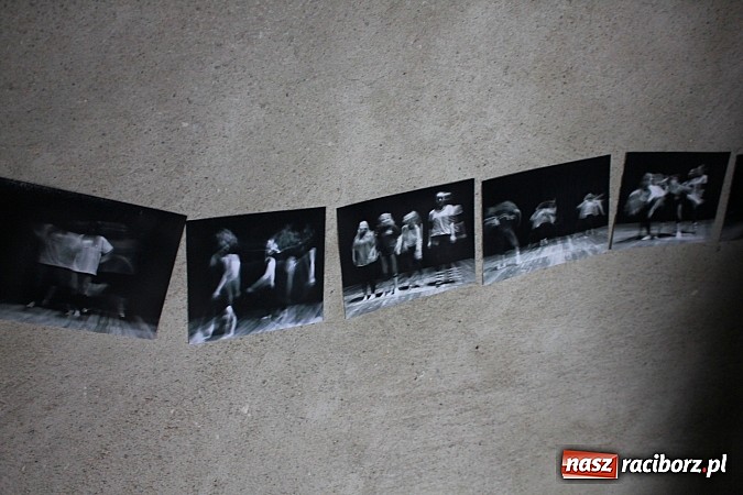 Zdjęcie w galerii na portalu naszraciborz.pl: Studenci bronili swoich prac dyplomowych wiadomości z regionu