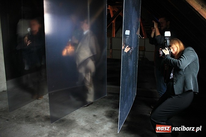 Zdjęcie w galerii na portalu naszraciborz.pl: Studenci bronili swoich prac dyplomowych wiadomości z regionu