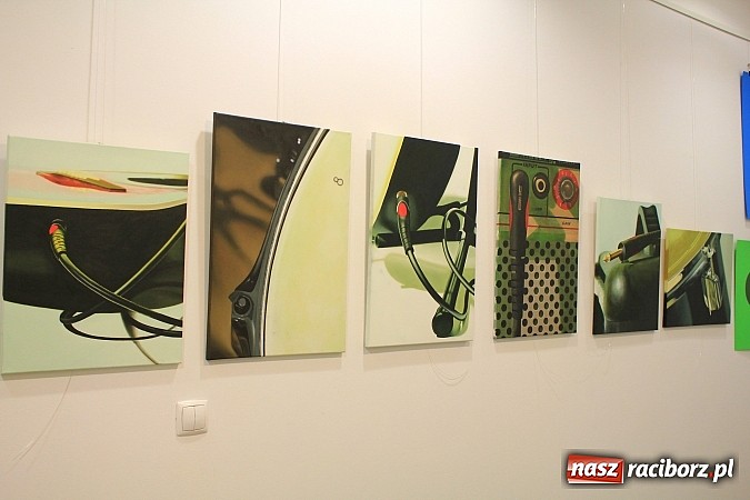 Zdjęcie w galerii na portalu naszraciborz.pl: Studenci bronili swoich prac dyplomowych wiadomości z regionu